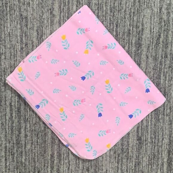 Lot of 4 Handmade Baby Girls Burp Cloths Pink Flowers Floral Cotton‎ Gift New - Picture 1 of 2
